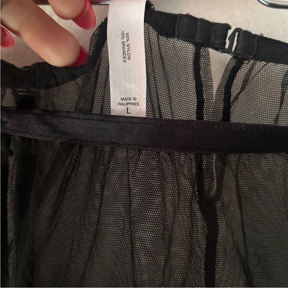 Y2K Victoria's Secret Black Sheer Lingerie Garter Skirt large - Picture 2 of 8